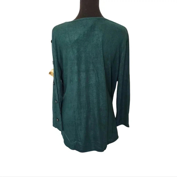Fortune and Ivy Dark Green knit Women's Top with Button Detail Size XL NWT - Picture 4 of 7